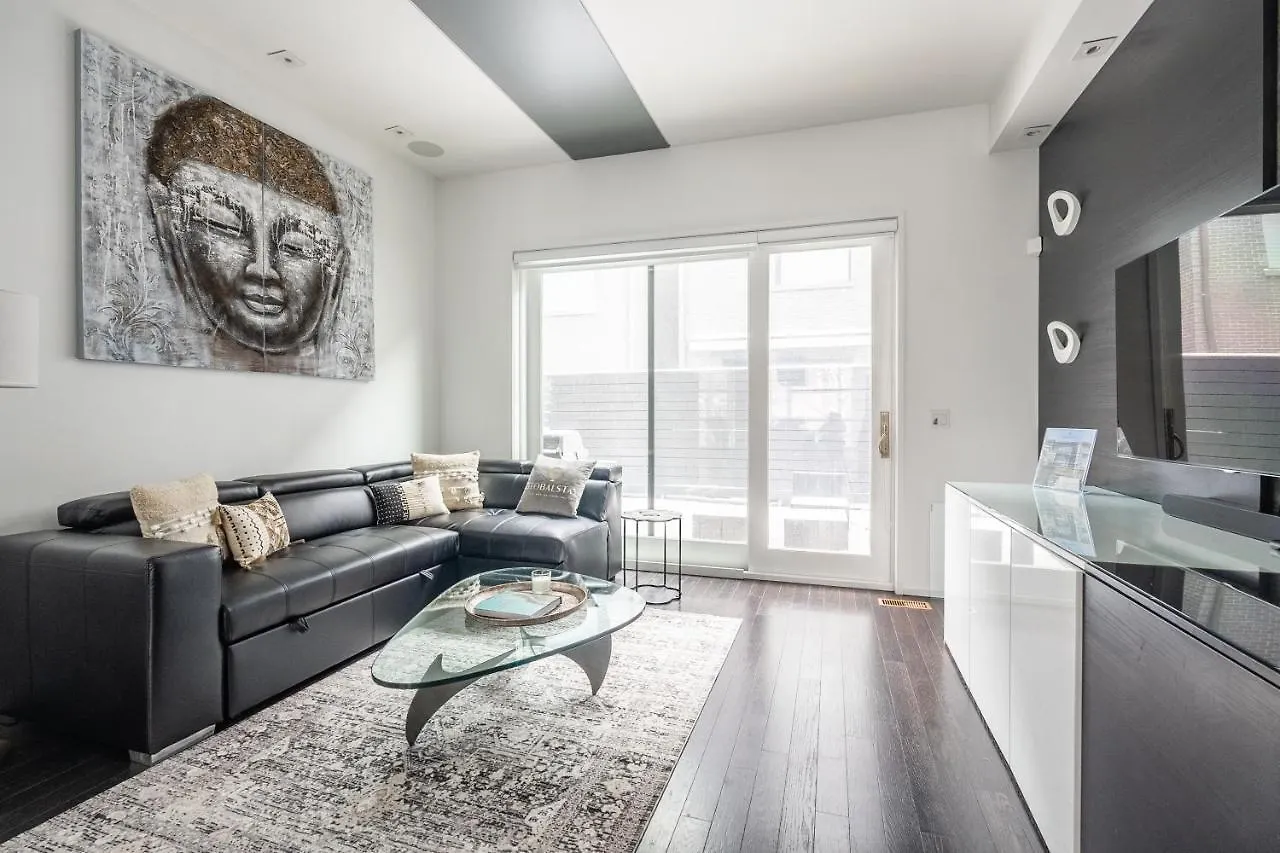 Globalstay Exclusive 4 Bedroom Townhouse In Downtown Toronto With Parking 0*,  Canada