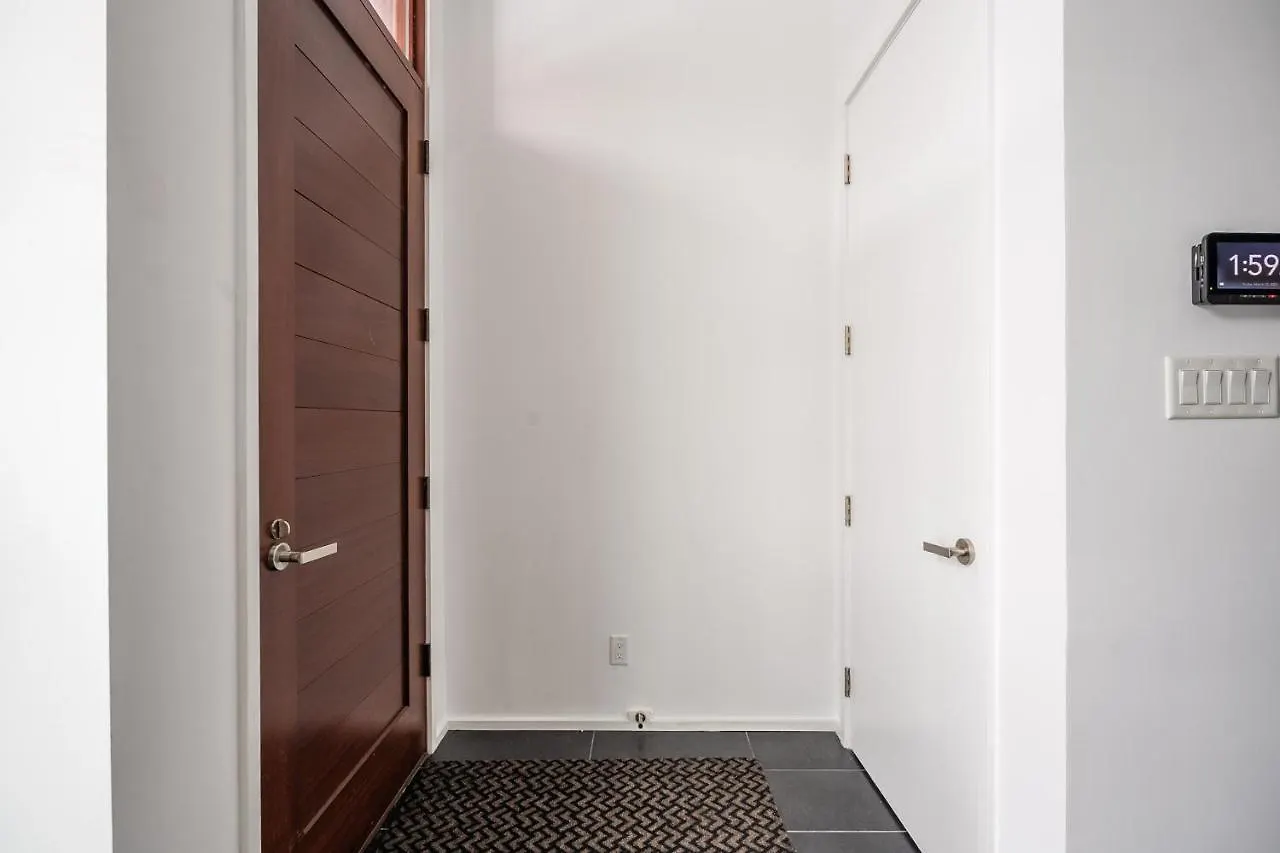 Globalstay Exclusive 4 Bedroom Townhouse In Downtown Toronto With Parking Canada